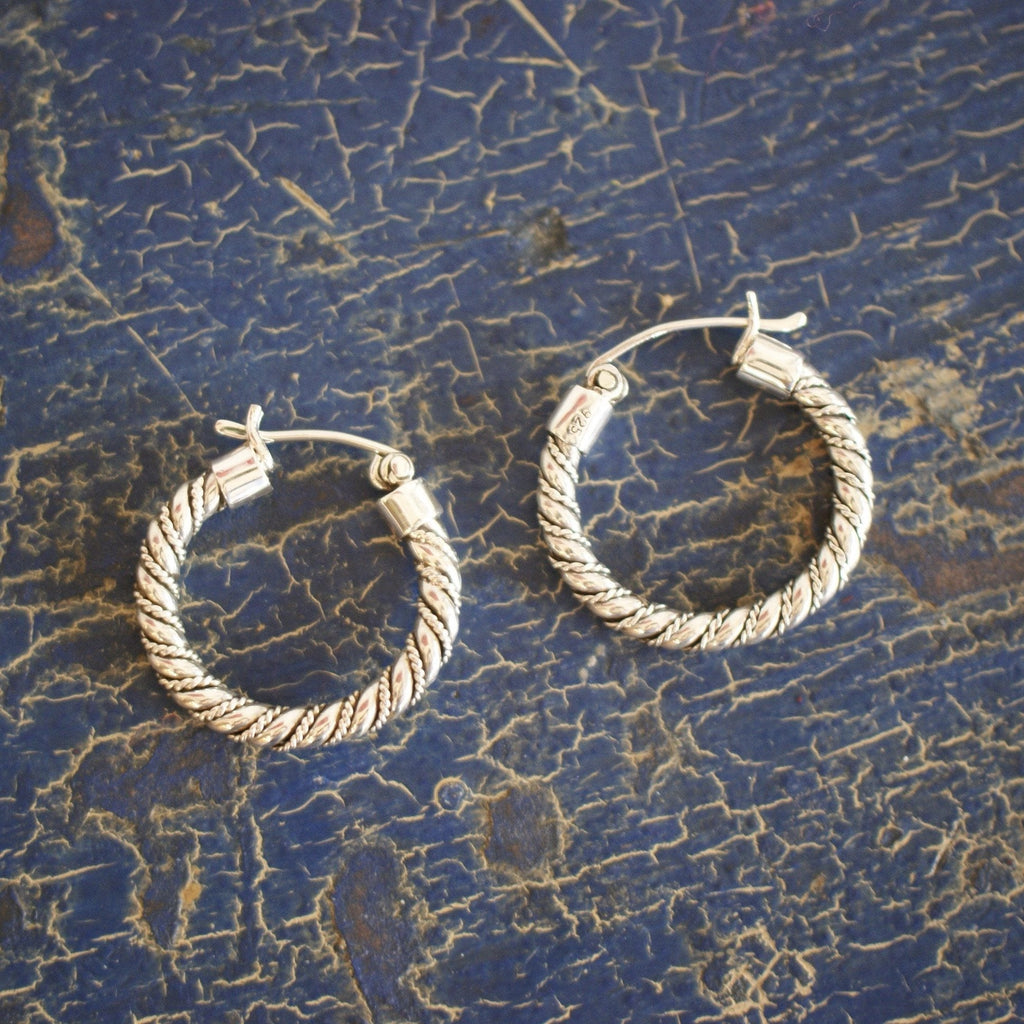 Mexican Twisted Silver Hoop, Sterling Silver – Zinnia Folk Arts