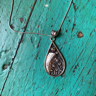 Oxidized Silver Teardrop Leaf Earrings & Necklace Jewelry Zinnia Folk Arts Necklace  