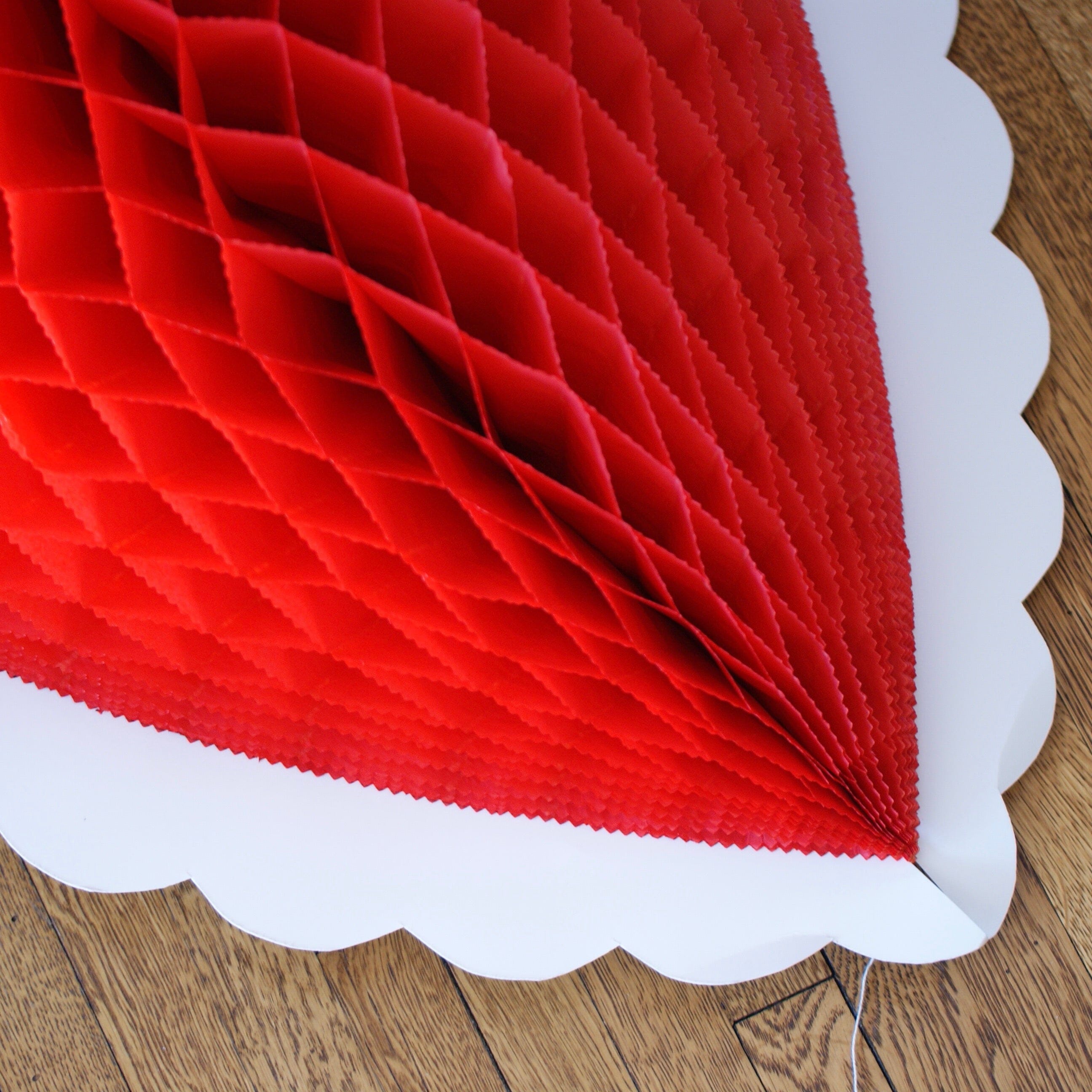 3 D Hanging Honeycomb Valentines-AS IS  Zinnia Folk Arts   