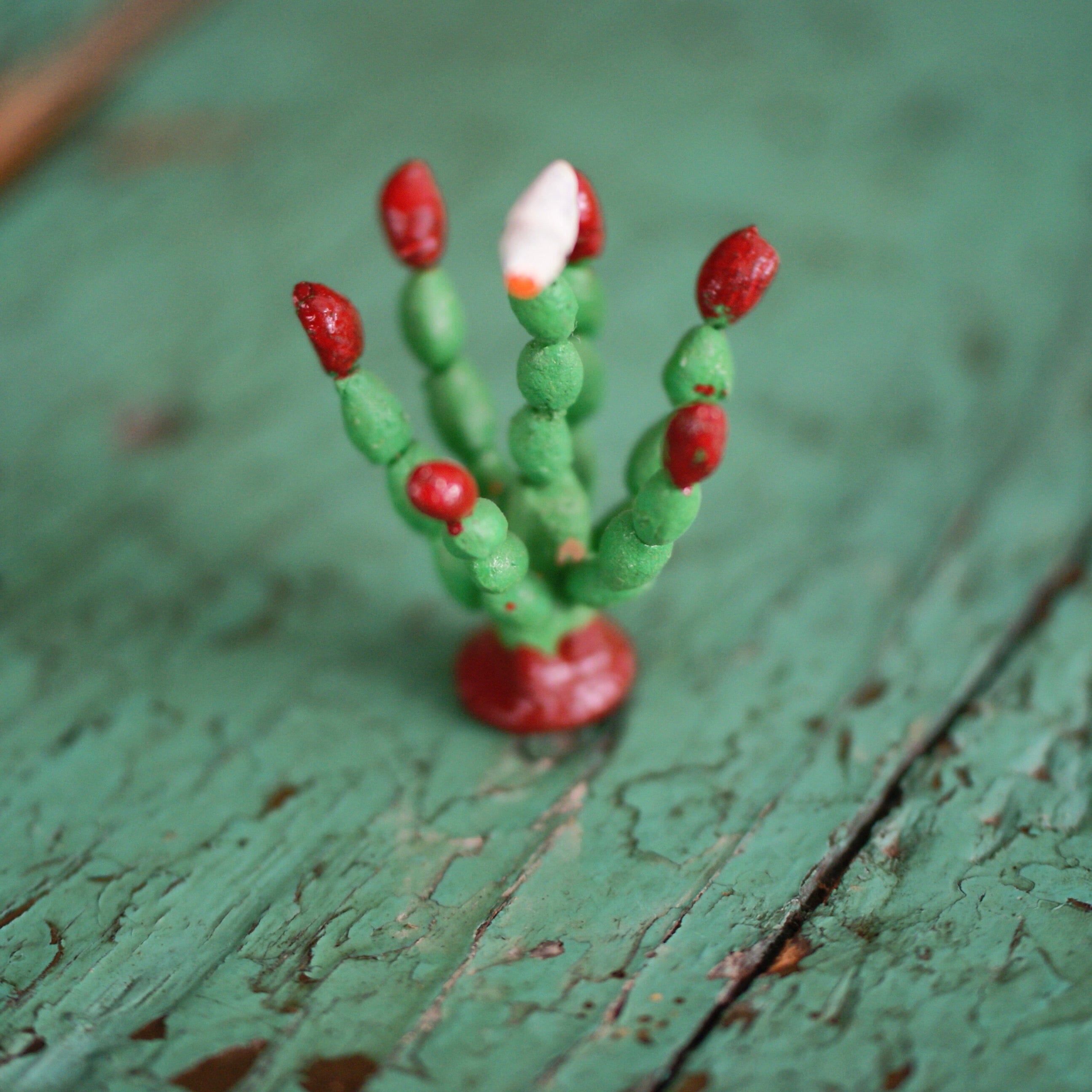 Clay Christmas Cactus With Bird Christmas Zinnia Folk Arts