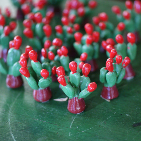 Clay Christmas Cactus, No Bird Christmas Zinnia Folk Arts   