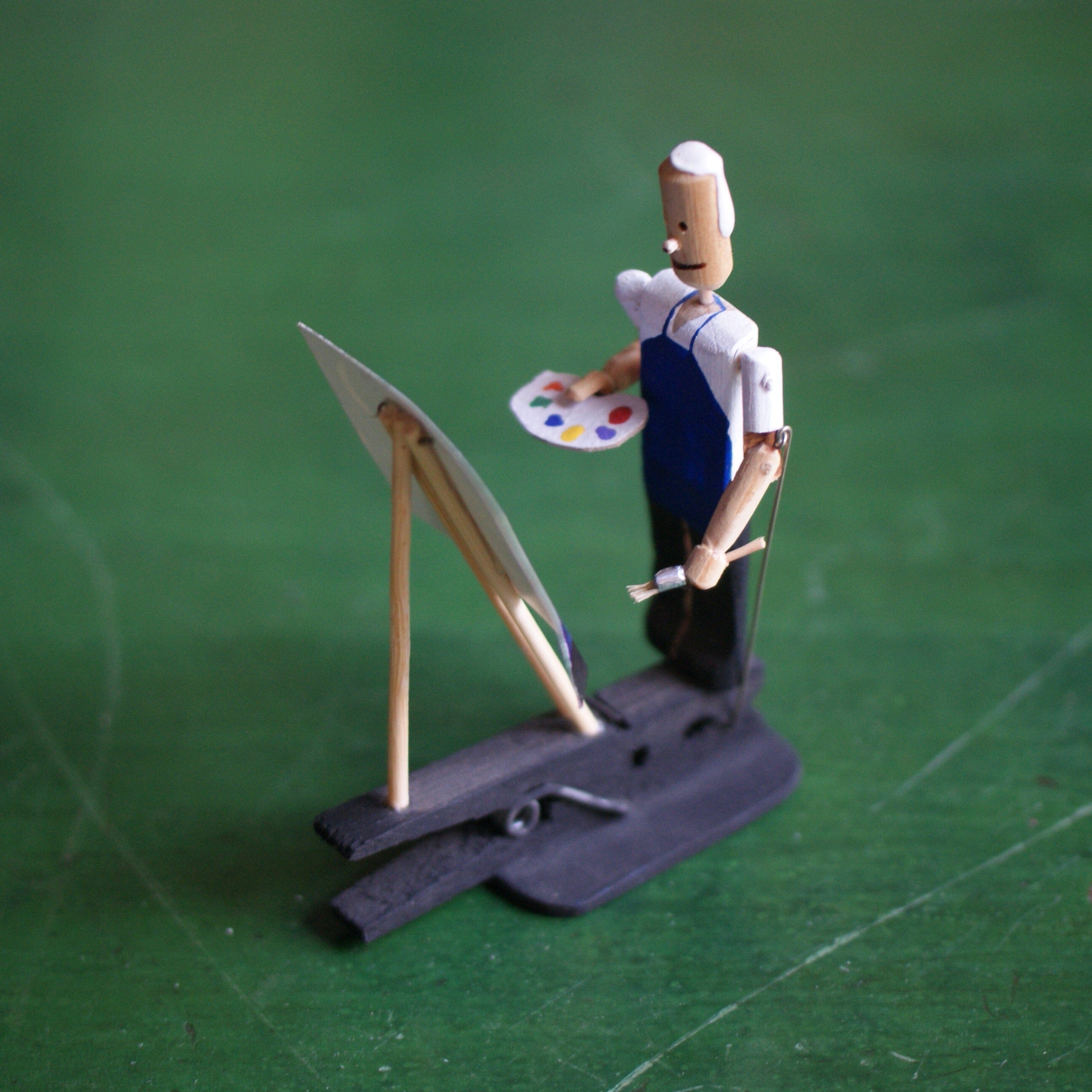 Clothespin Figures  Zinnia Folk Arts Painter  