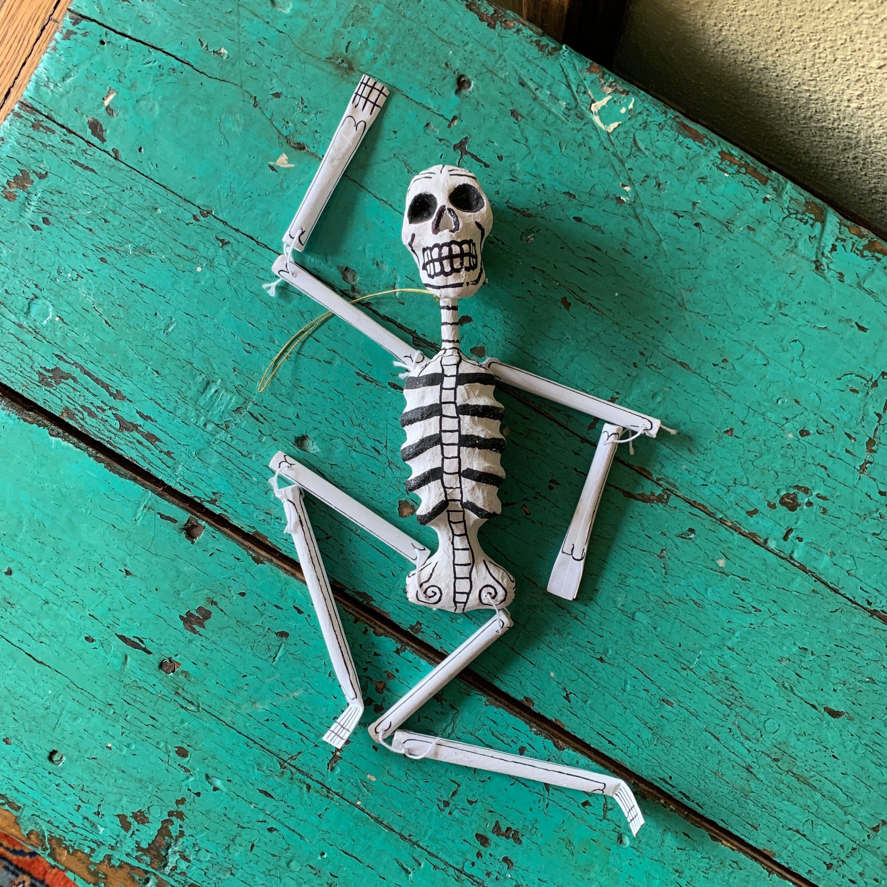 Day of the Dead Skeletons, 15" Day of the Dead Zinnia Folk Arts