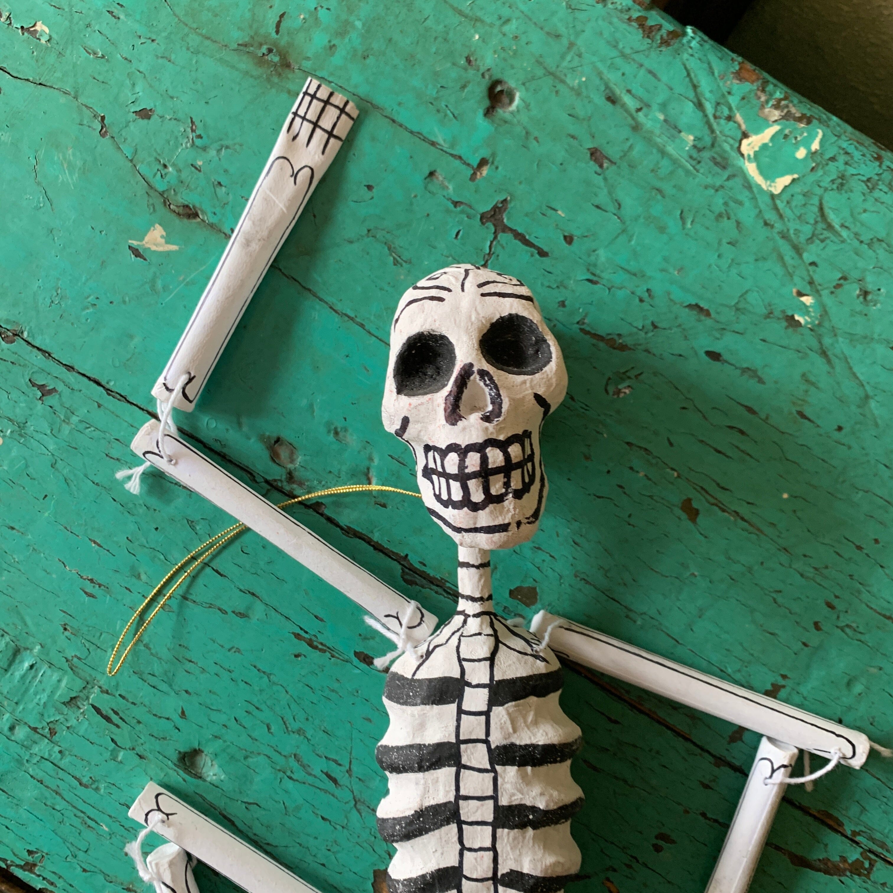 Day of the Dead Skeletons, 15" Day of the Dead Zinnia Folk Arts