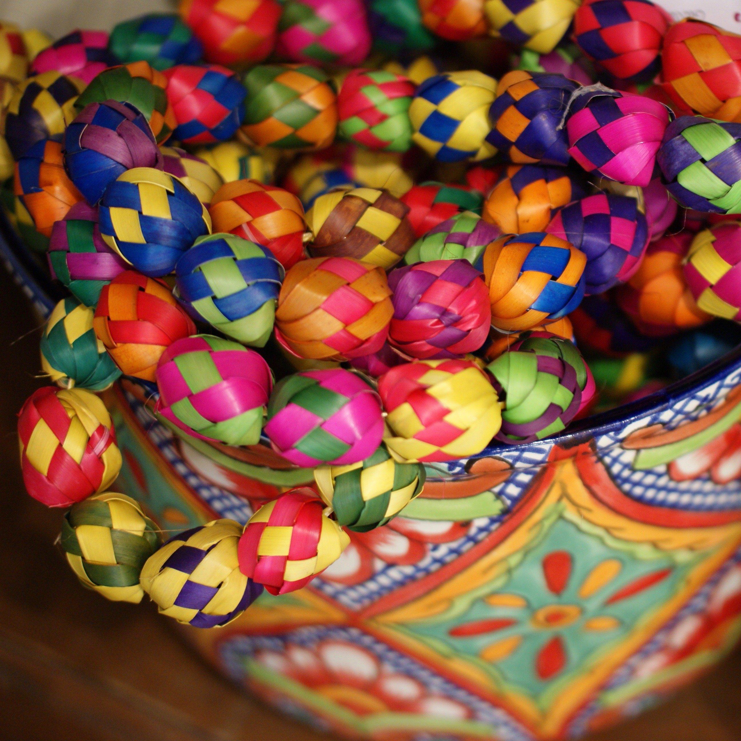 Decorative Woven Palma Garland Loop Christmas Zinnia Folk Arts   