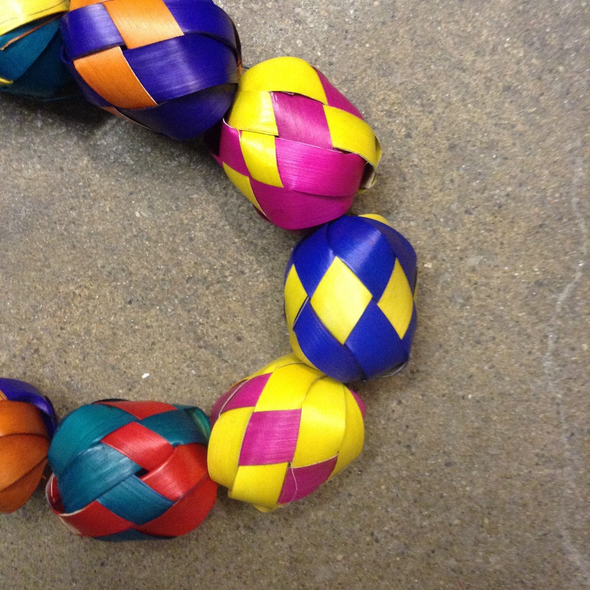 Decorative Woven Palma Garland Loop Christmas Zinnia Folk Arts   