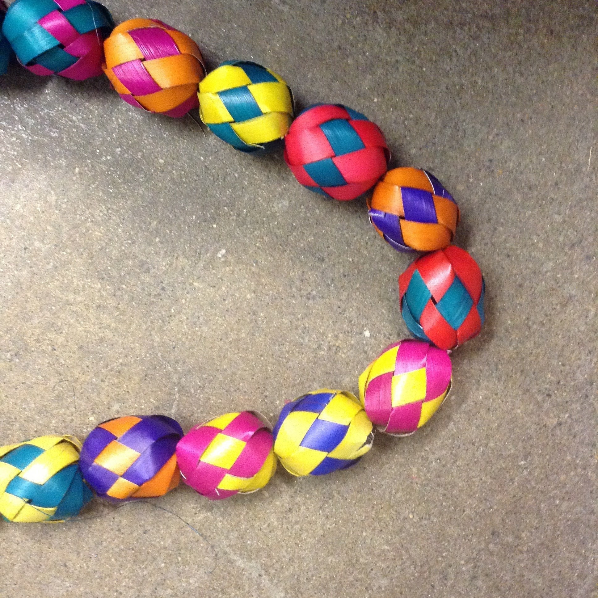 Decorative Woven Palma Garland Loop Christmas Zinnia Folk Arts   