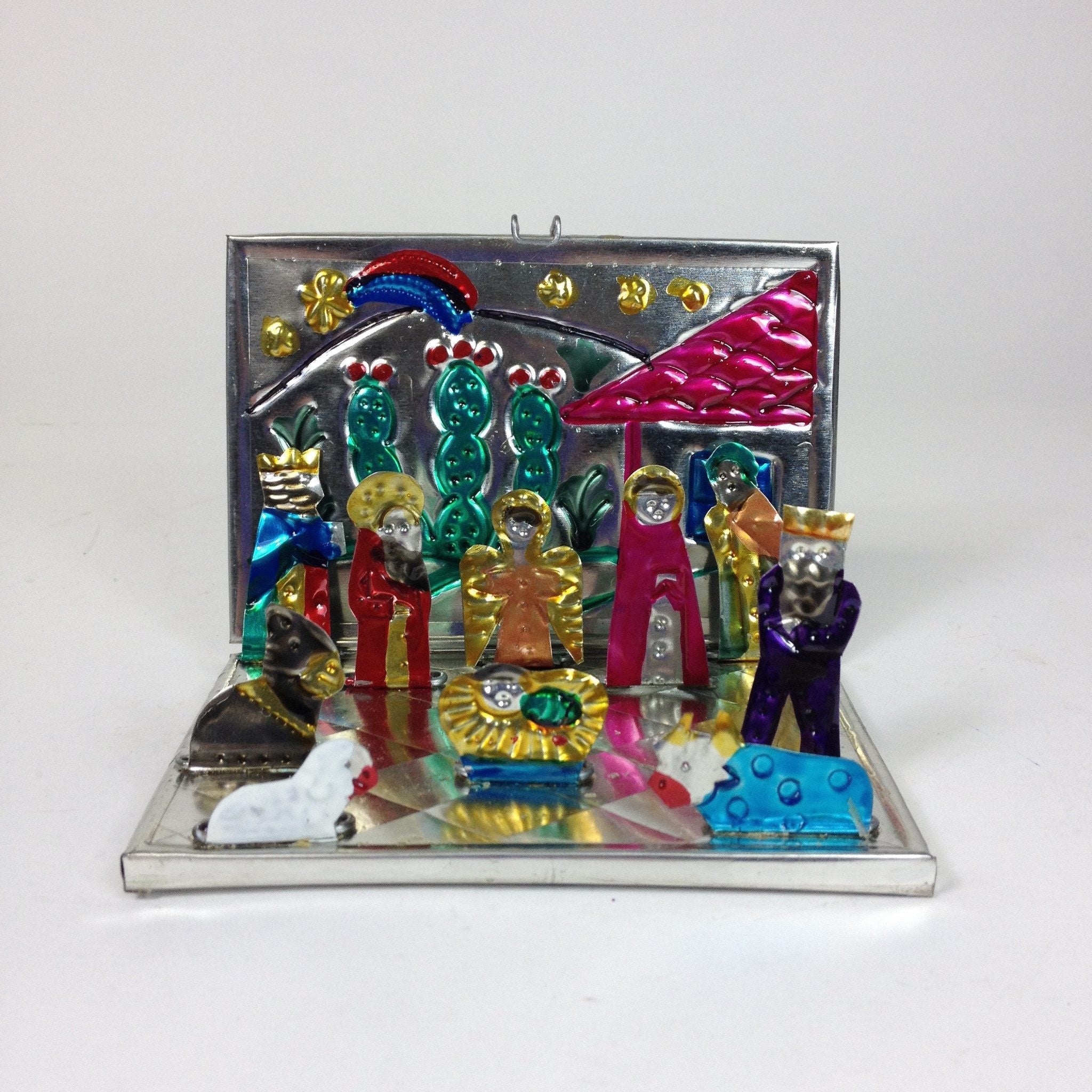 Fold-Up Painted Mexican Tin Nativity Box, Small Christmas Zinnia Folk Arts   