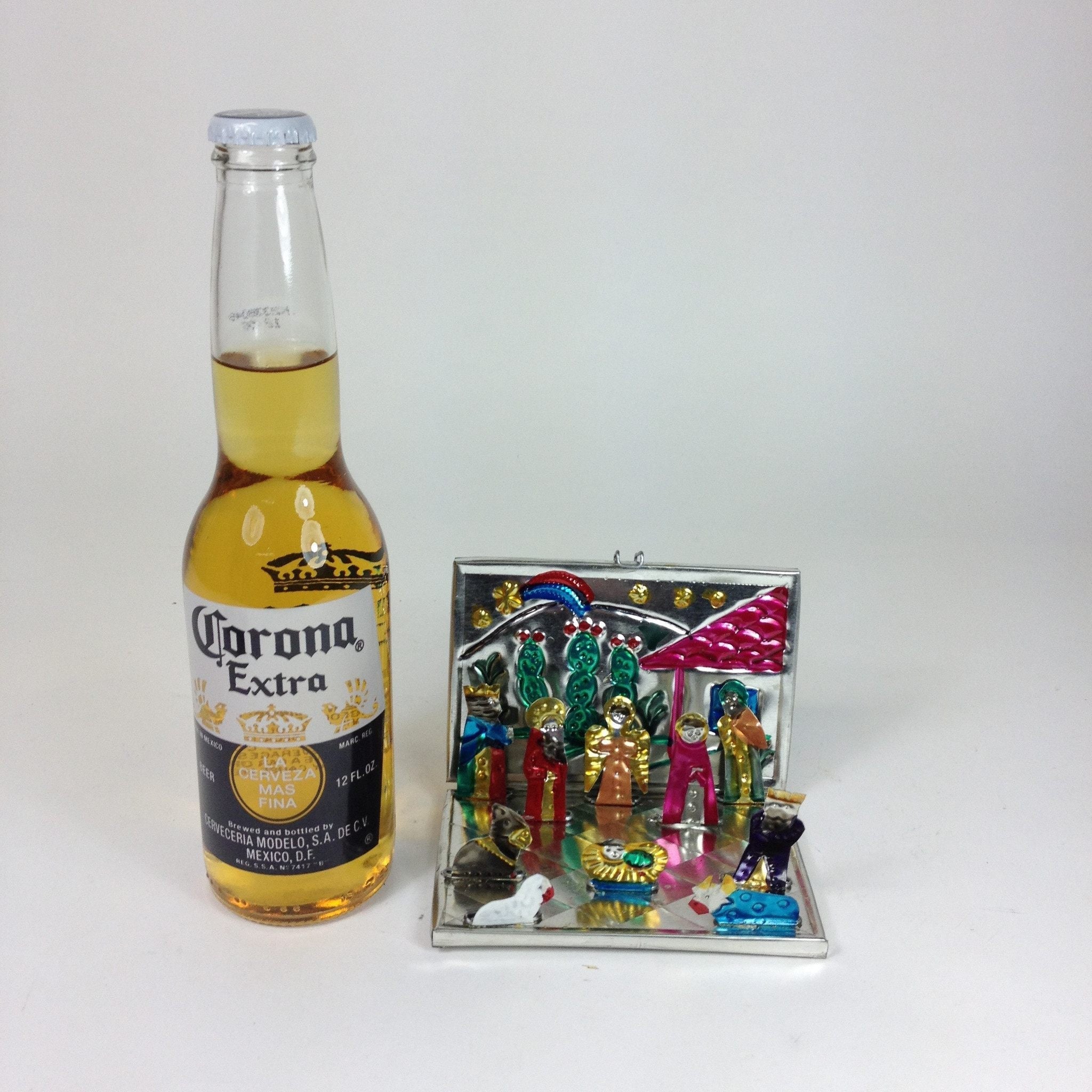 Fold-Up Painted Mexican Tin Nativity Box, Small Christmas Zinnia Folk Arts   