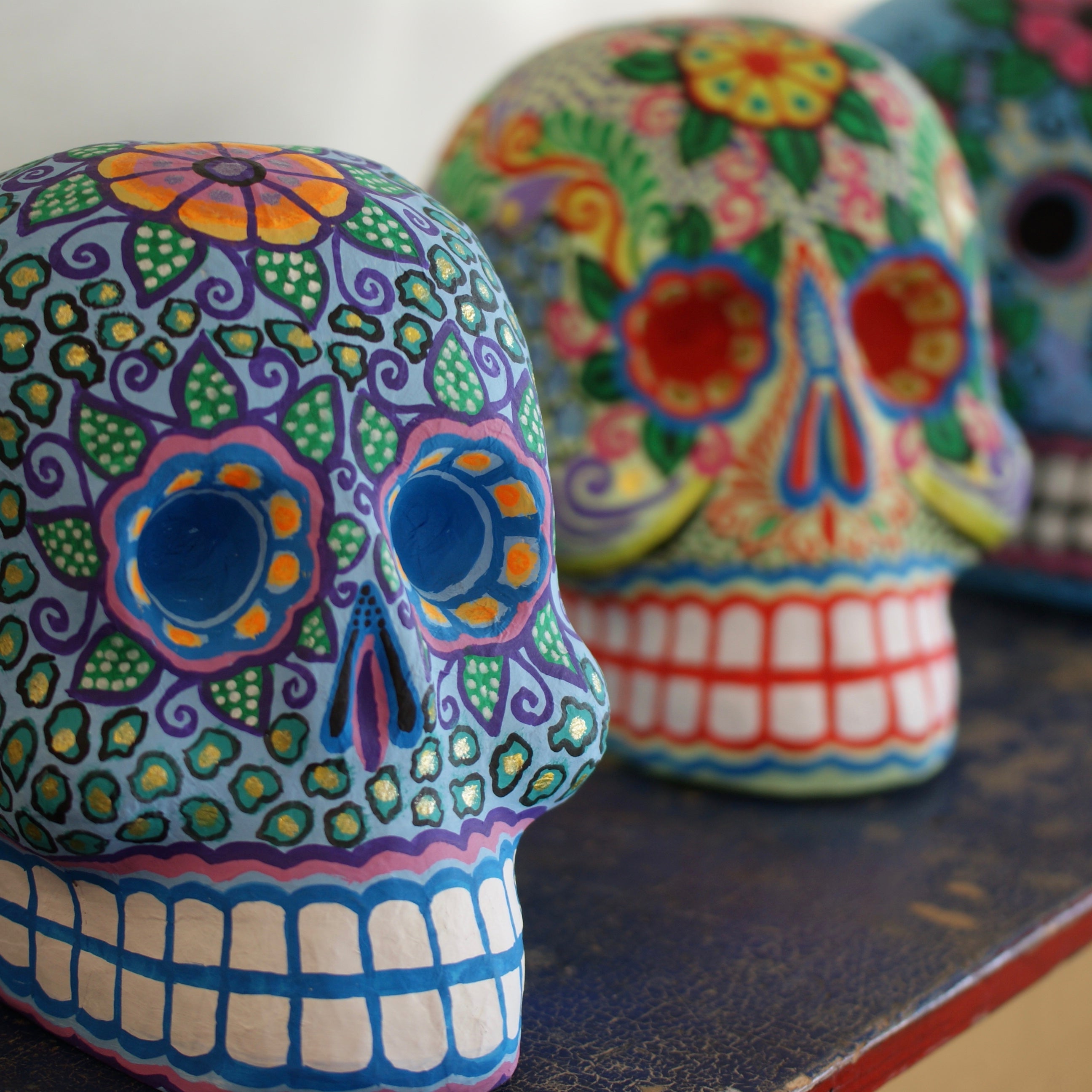 Set of 15 Day of the Dead Skull Beads – Zinnia Folk Arts