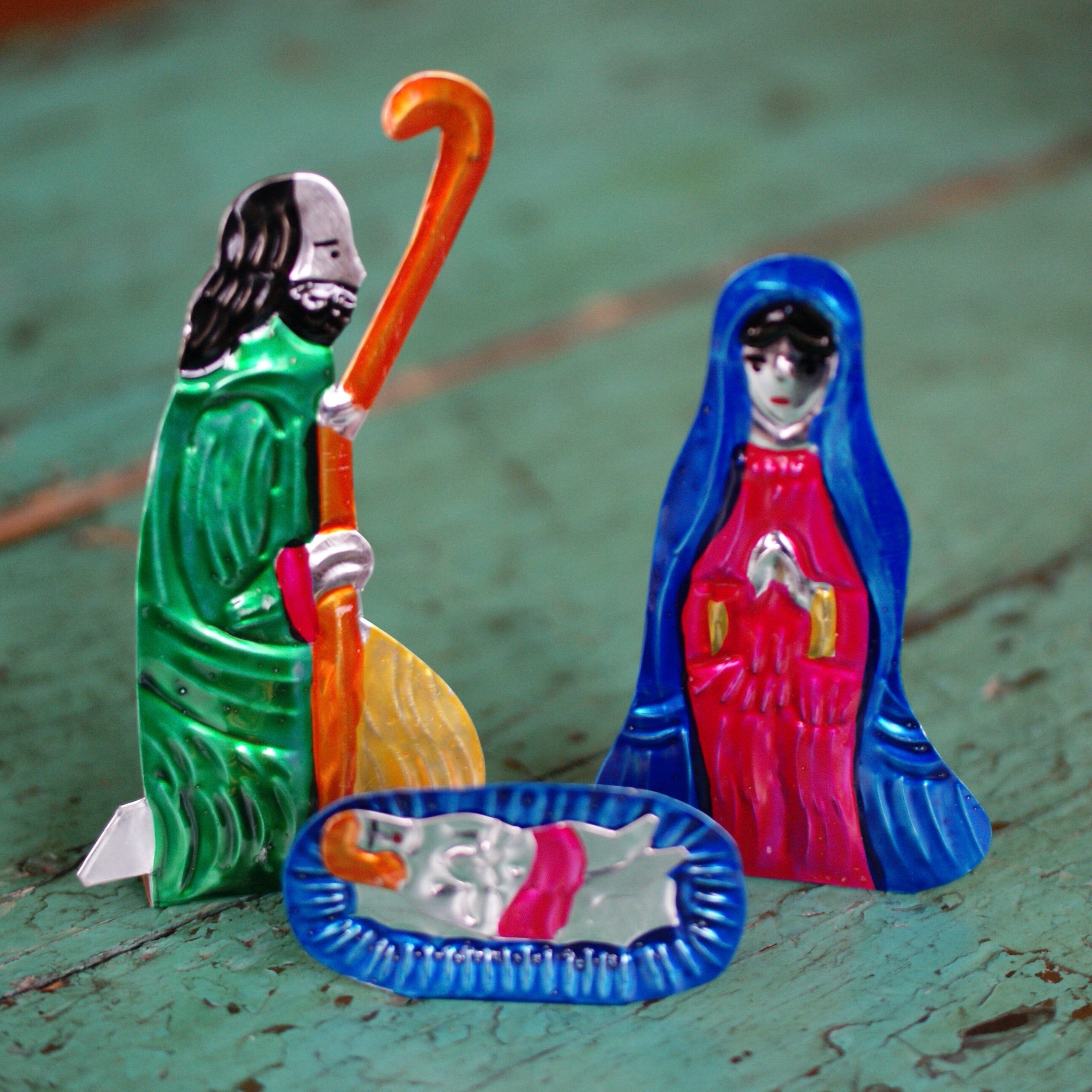 Large Fold-Up Tin Nativity Creche, 10 pieces Christmas Zinnia Folk Arts   