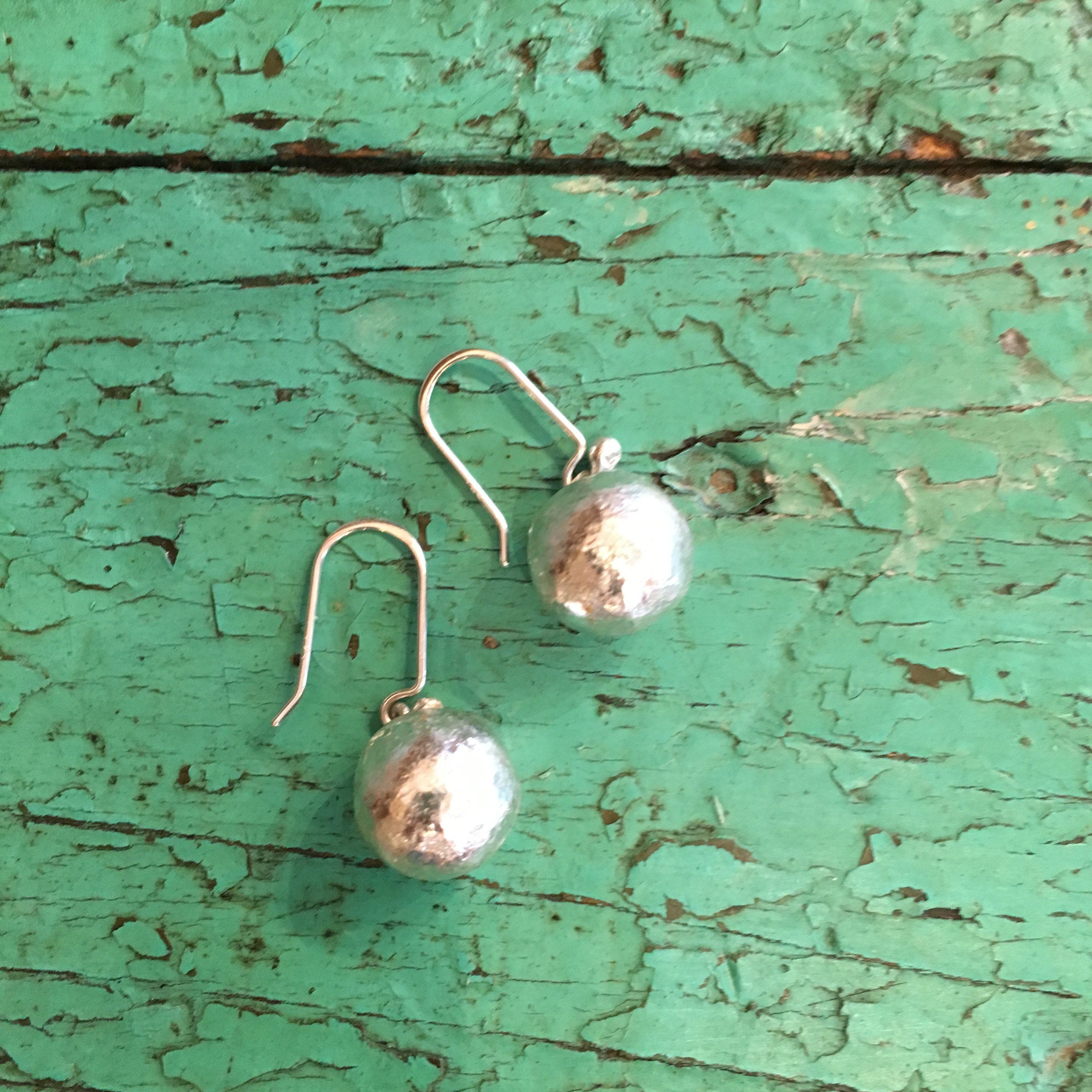 Med Size Sterling Hollow Ball Earrings Jewelry Zinnia Folk Arts Hammered Fixed  