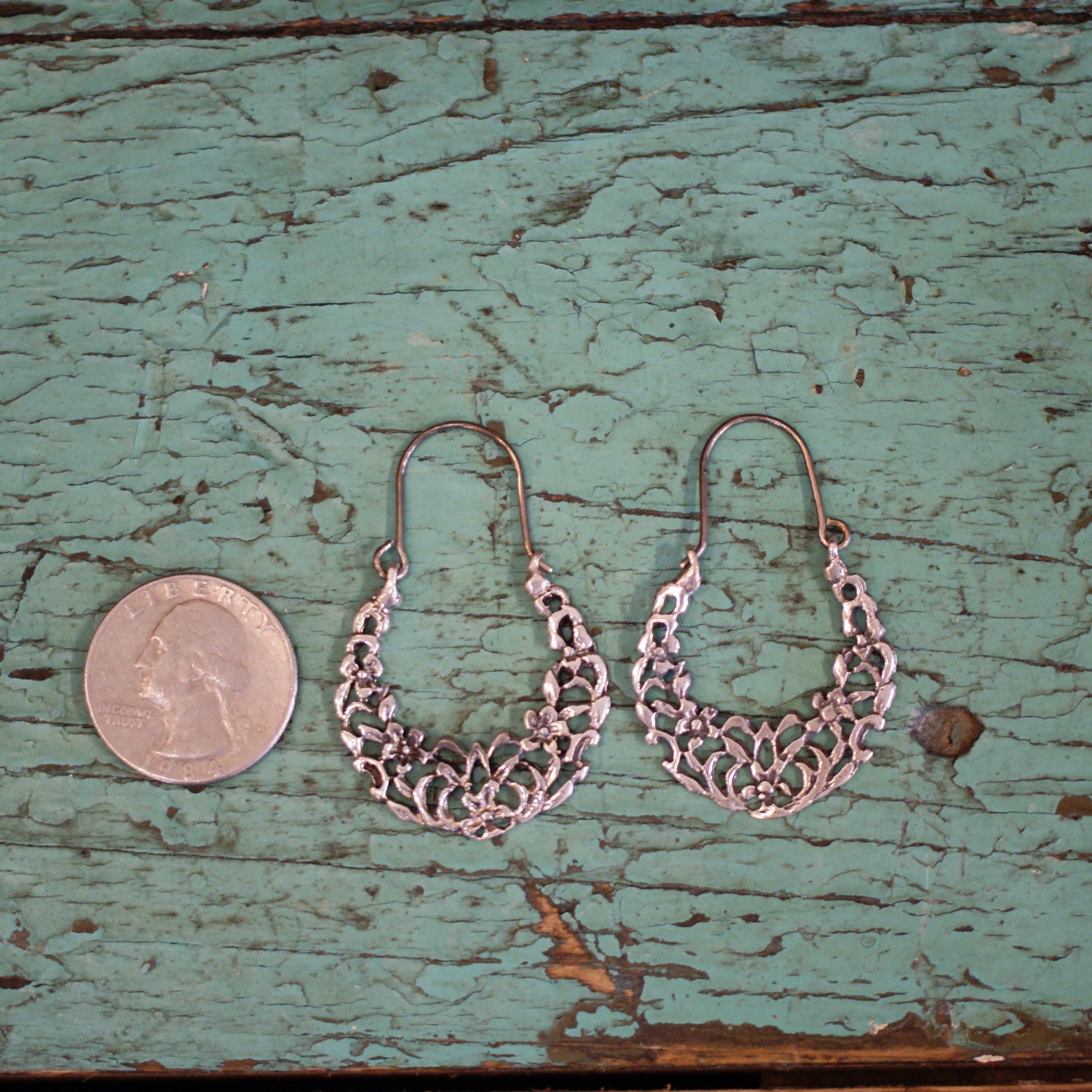 Medium Sandcast Arracadas With Flowers, Sterling Silver Jewelry Zinnia Folk Arts   