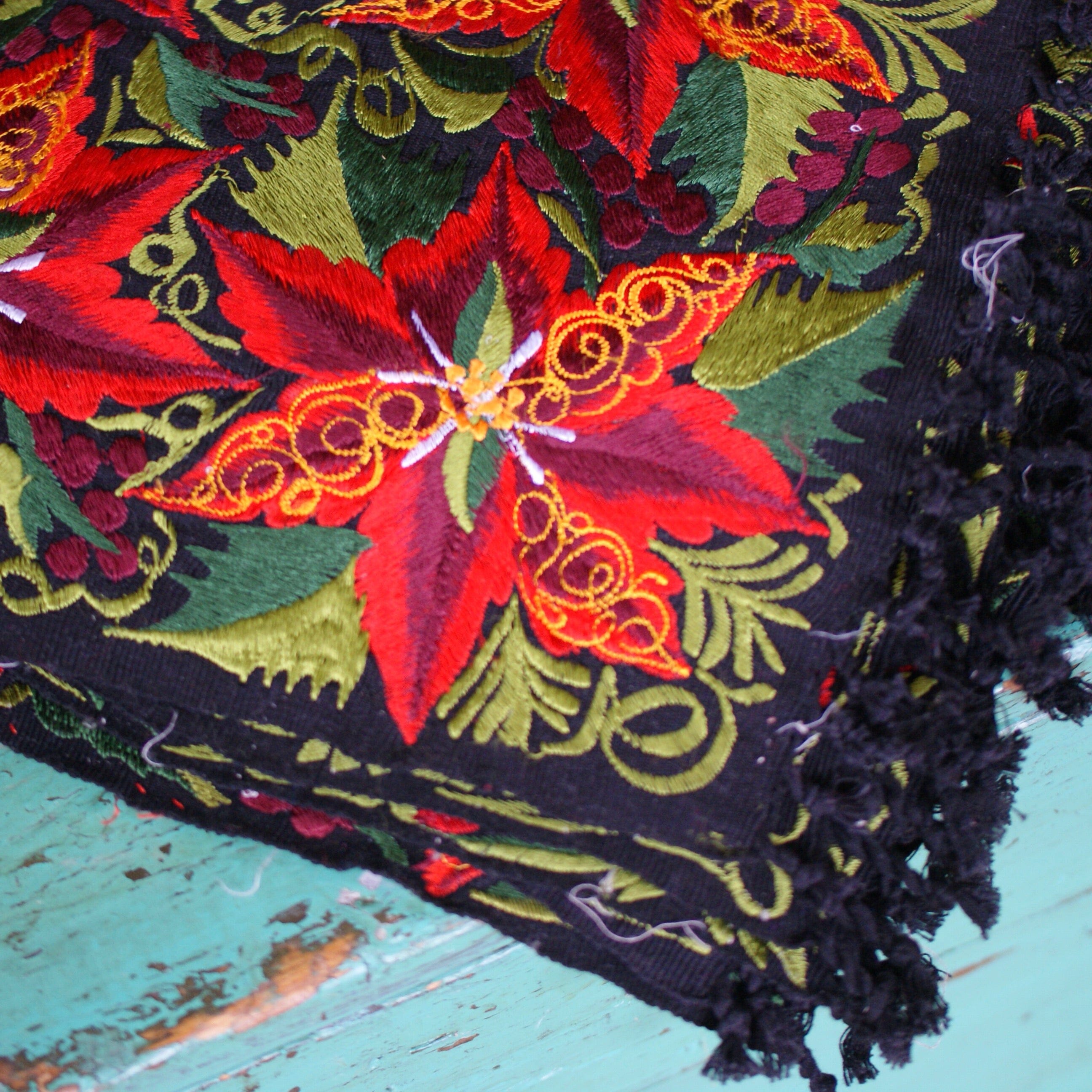 Mexican Christmas Machine Embroidered Placemats Textile Zinnia Folk Arts   