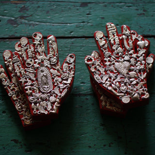 Milagro Covered Hand, Small religious Zinnia Folk Arts Red  