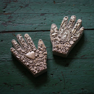Milagro Covered Hand, Small religious Zinnia Folk Arts White  