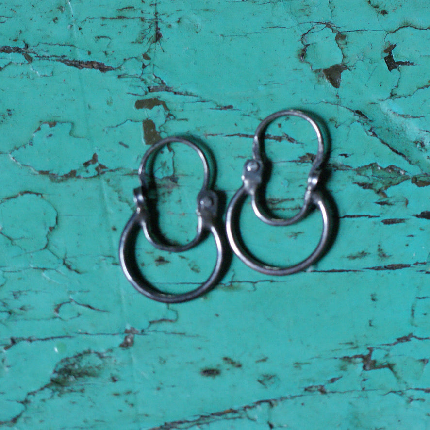 Open Half-Moon Shape Silver Mexican Arracadas, Medium Jewelry Victor's Mini  