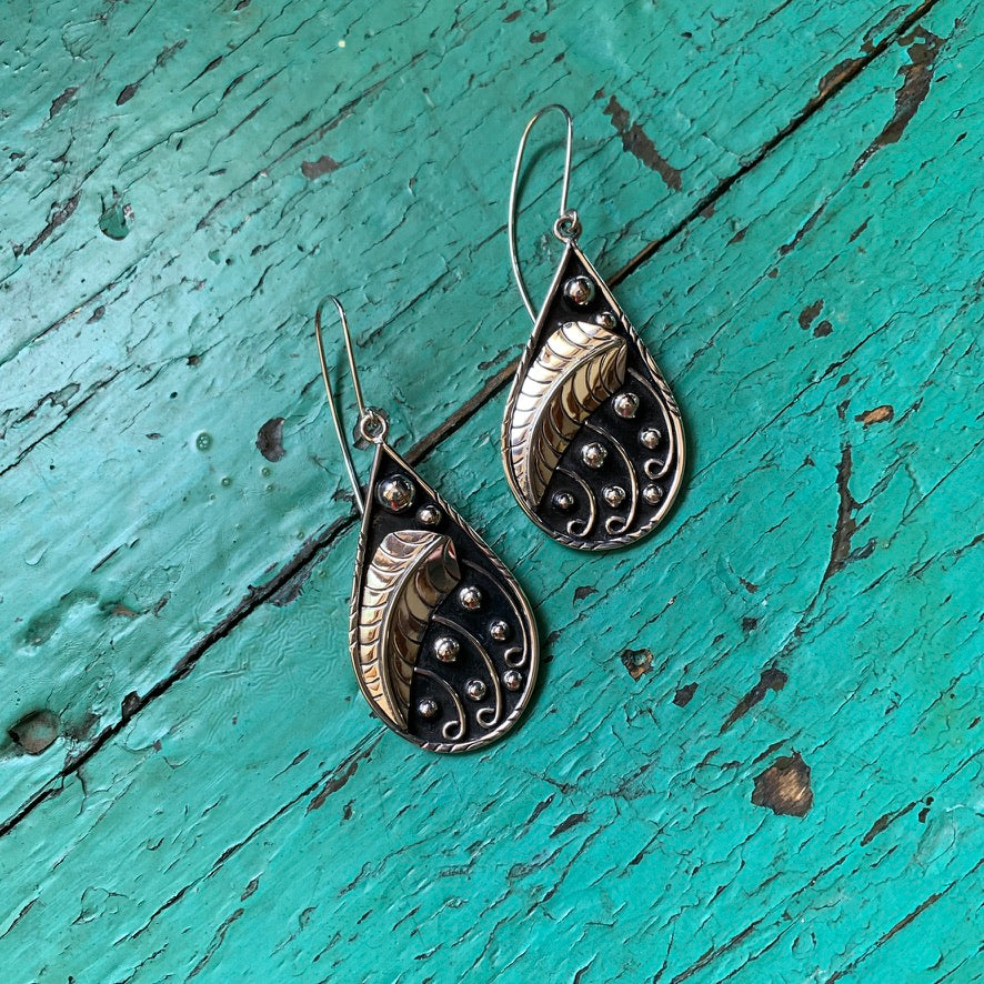 Oxidized Silver Teardrop Leaf Earrings & Necklace Jewelry Zinnia Folk Arts Earrings  
