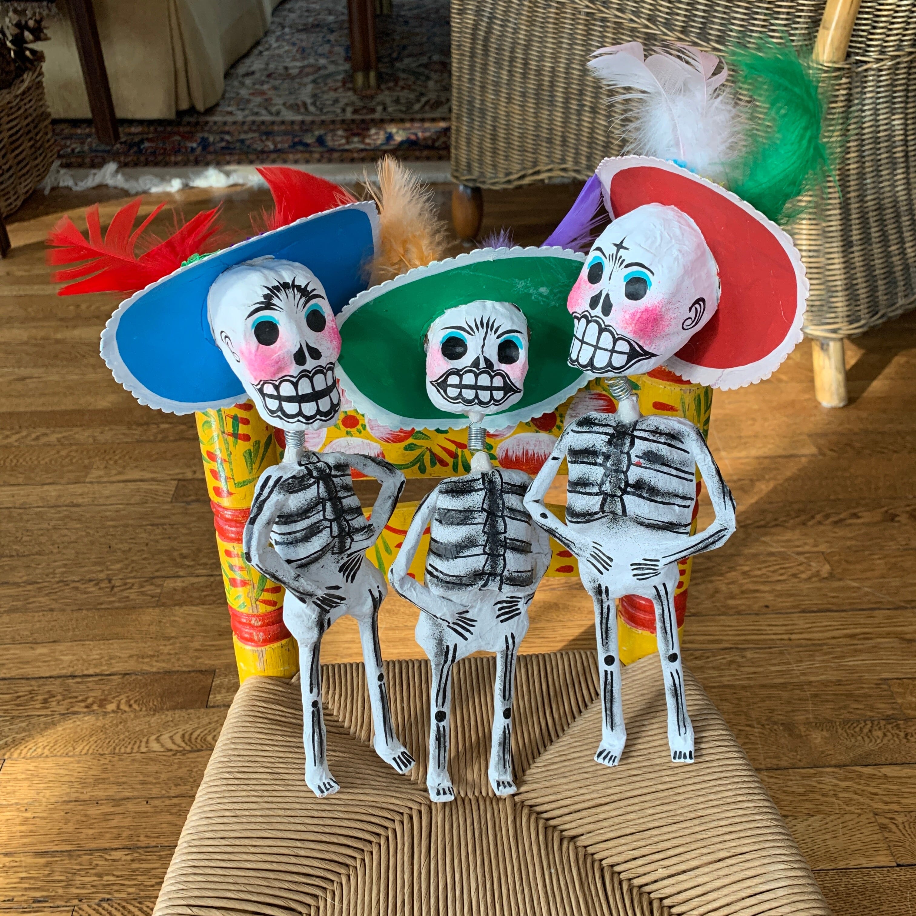 Papel Mache Rustic Skeletons, Bouncing Neck – Zinnia Folk Arts