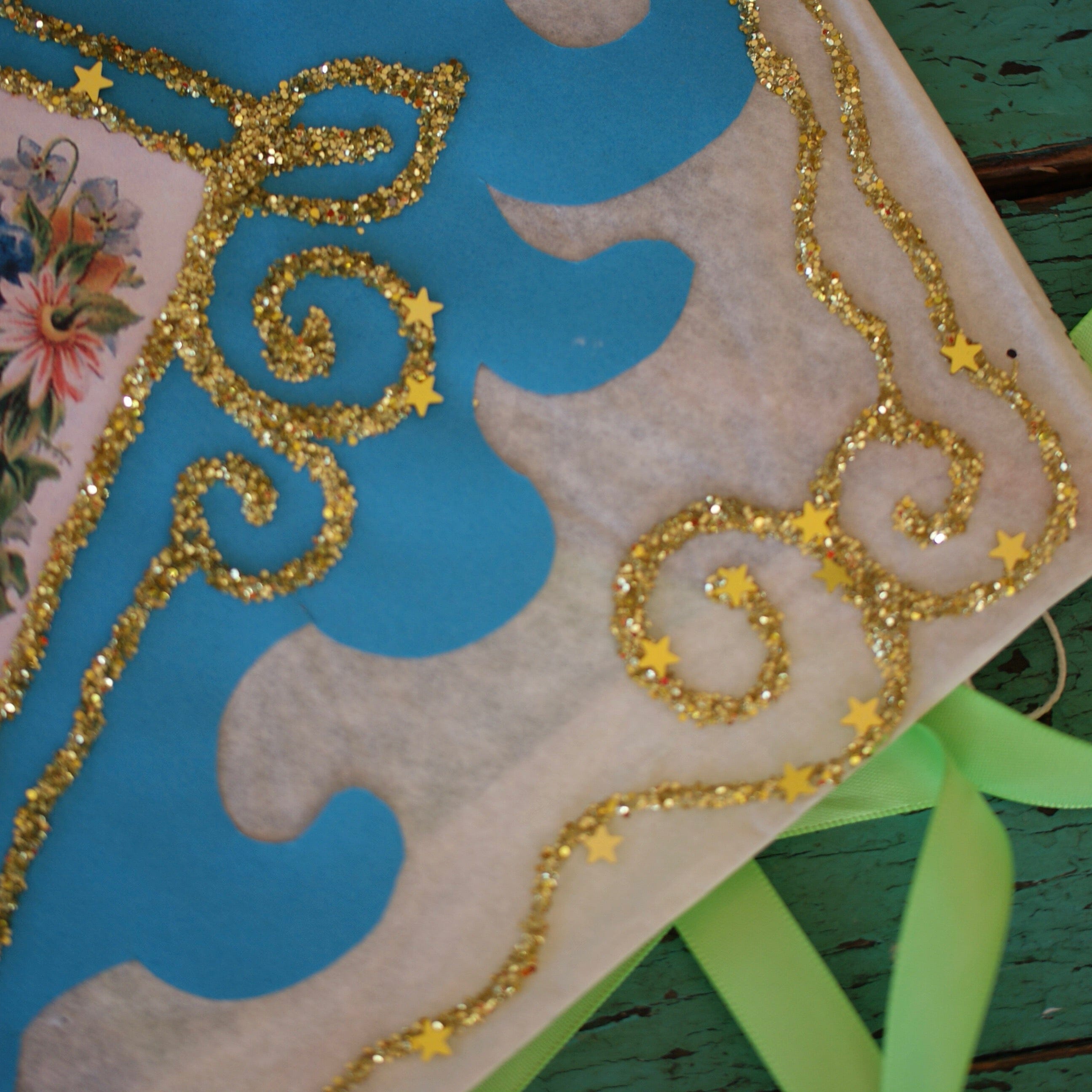 Paper Kites  Zinnia Folk Arts   