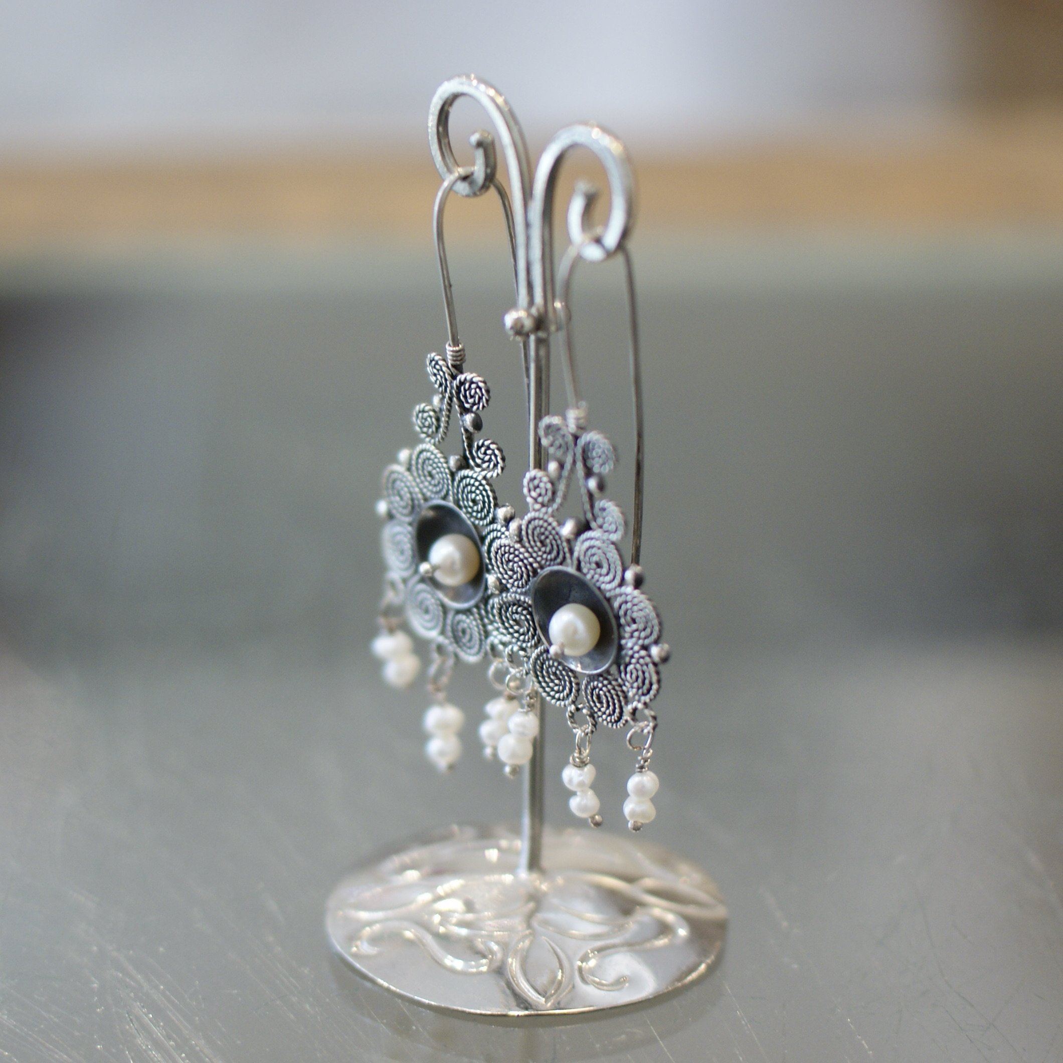 Round Mexican Silver Filagree Earrings with Pearl Beads Jewelry Zinnia Folk Arts   