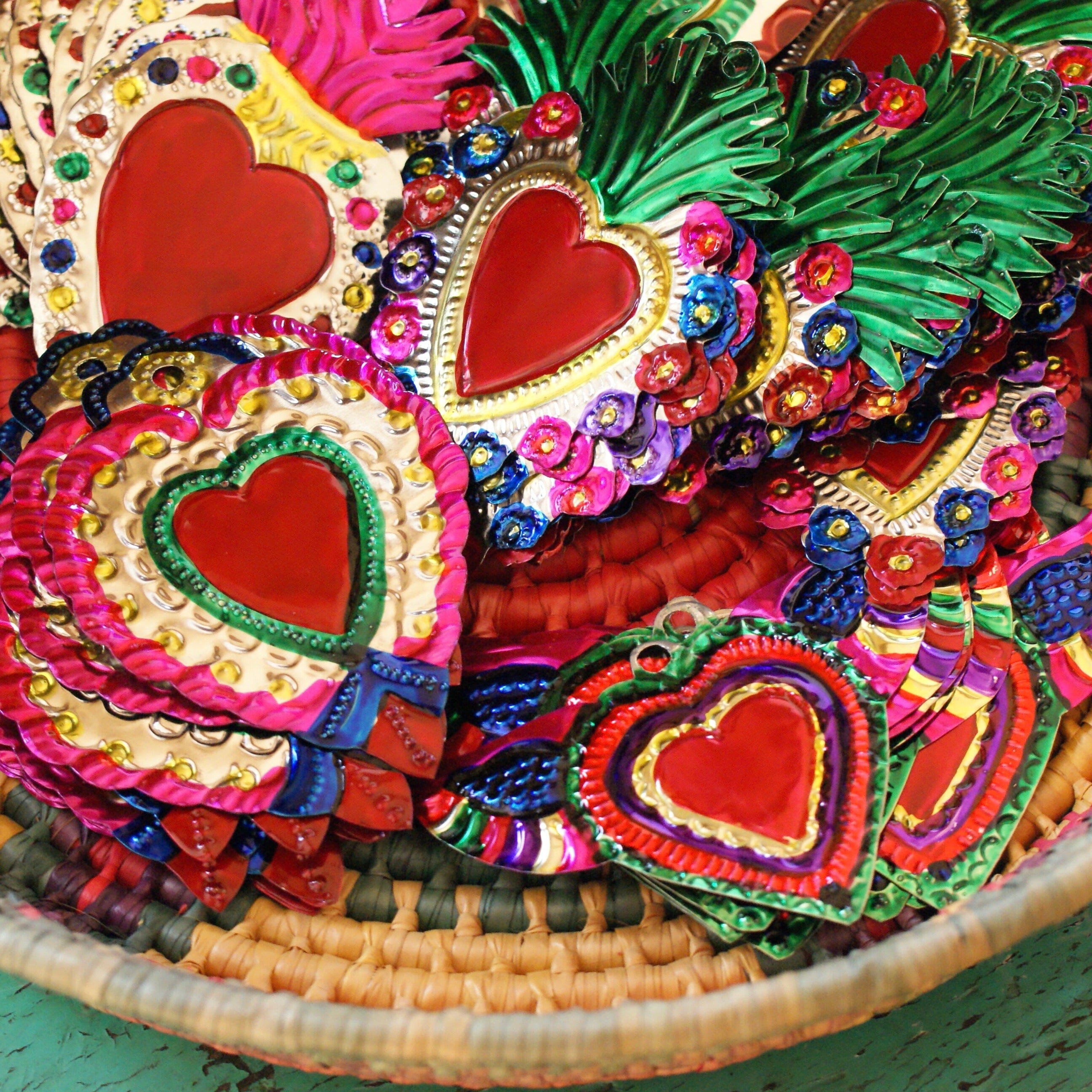 Sacred Heart Painted Tin Ornaments Christmas Zinnia Folk Arts   