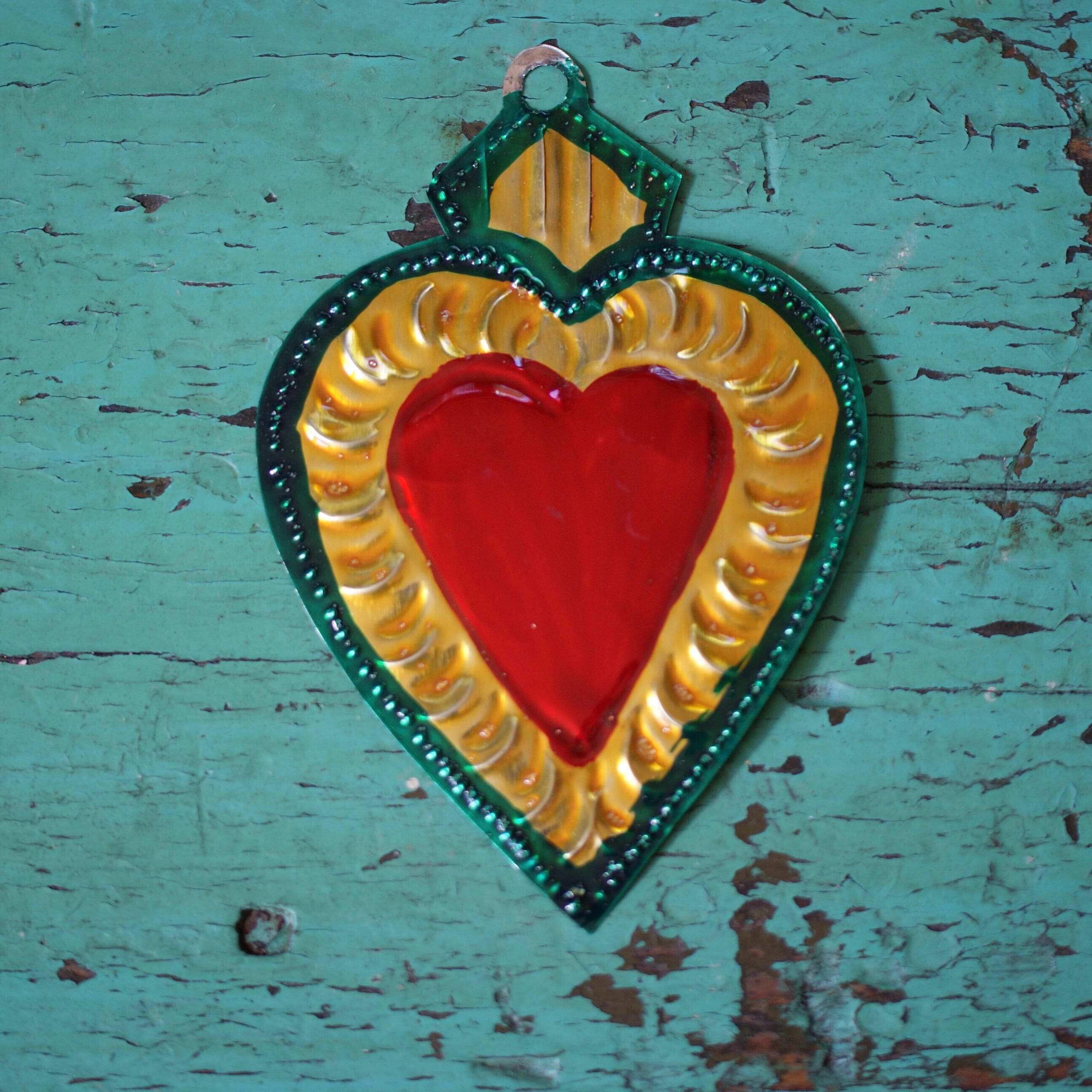 Sacred Heart Painted Tin Ornaments Christmas Zinnia Folk Arts Green Edges  