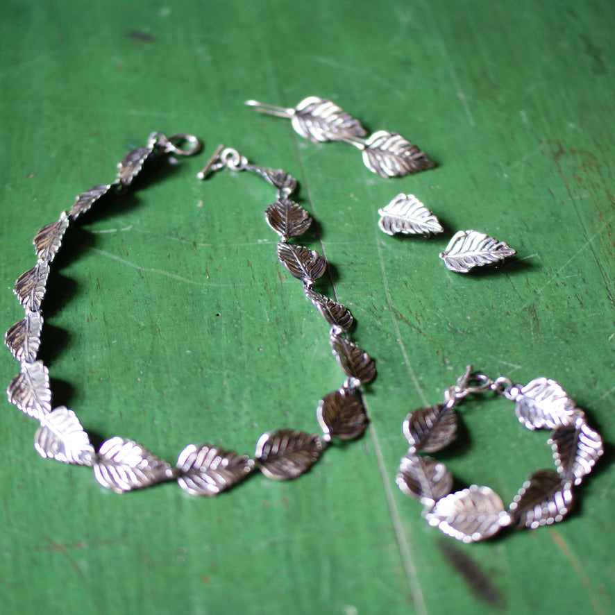 Silver Palm Leaf Bracelet Jewelry Zinnia Folk Arts   