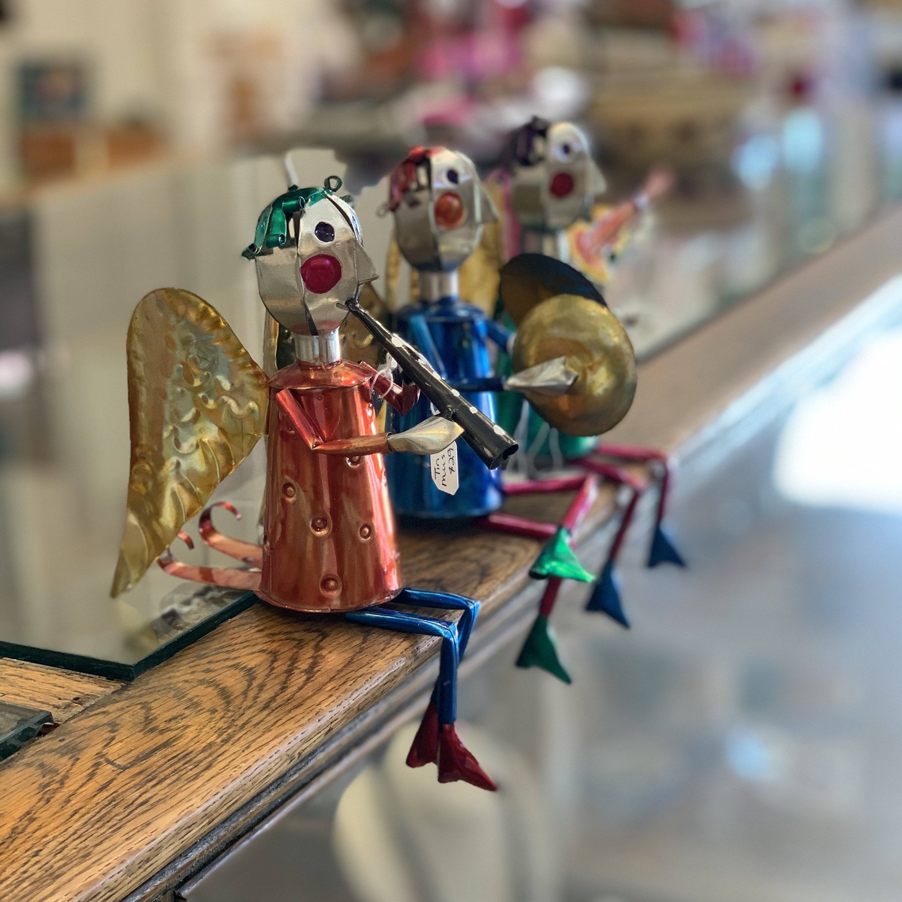 Sitting Tin Angel Musician Christmas Zinnia Folk Arts   