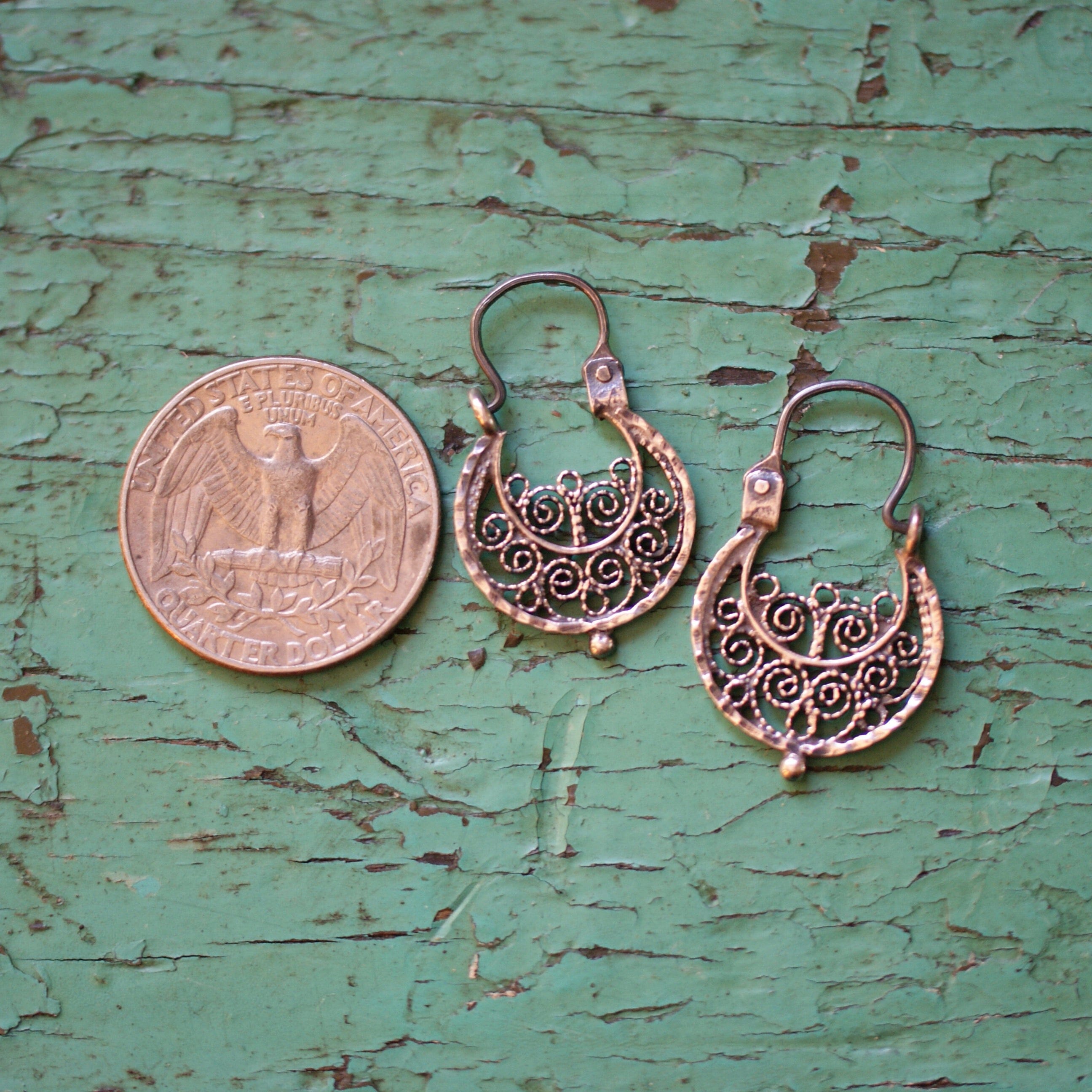 Small Filagree Silver Arracadas Jewelry Chido, MX   