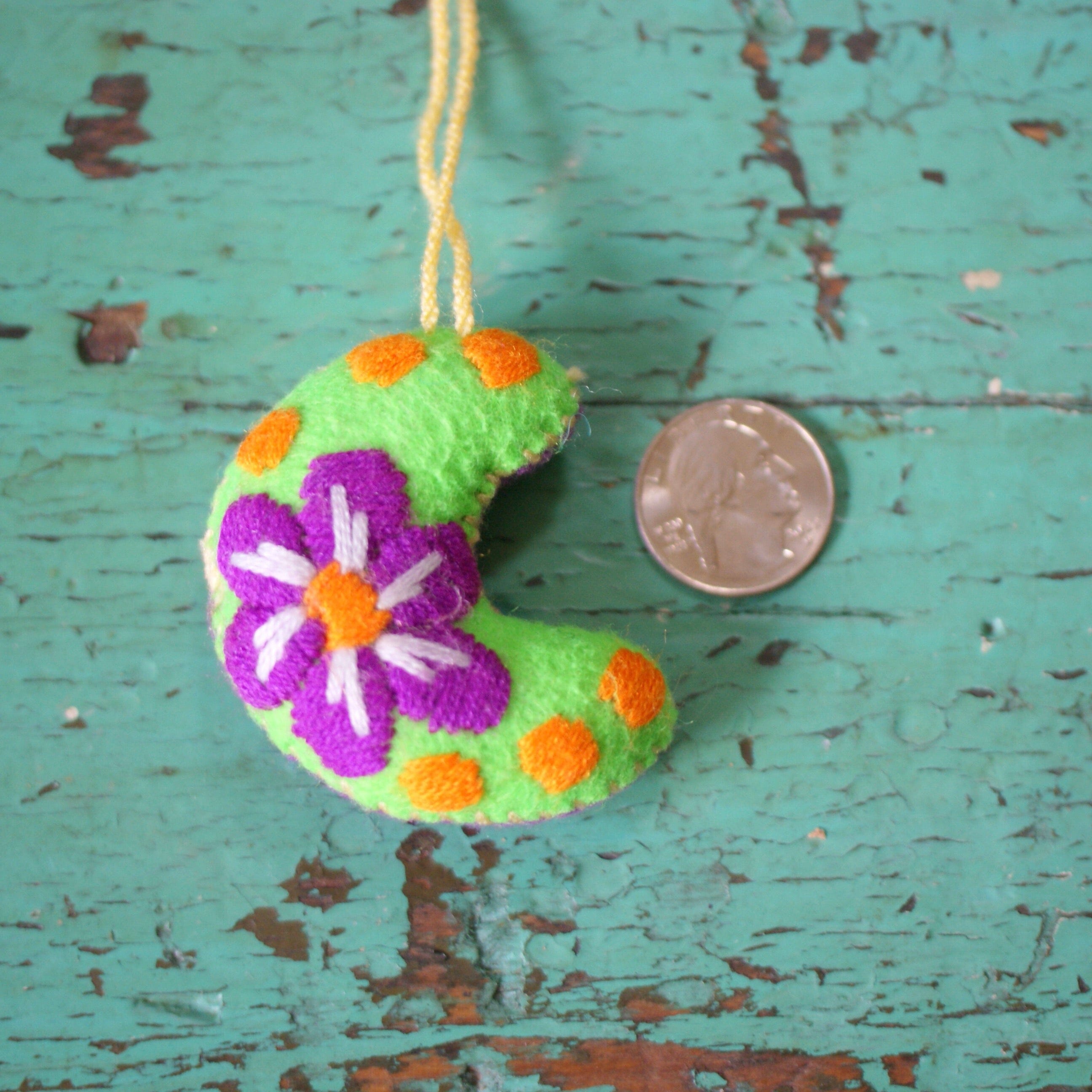 Small Soft Flannel Crescent Moons Christmas Zinnia Folk Arts   