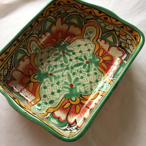 Mexican Talavera Deep Baking Dish (Grande) - Mint Green – Zinnia Folk Arts