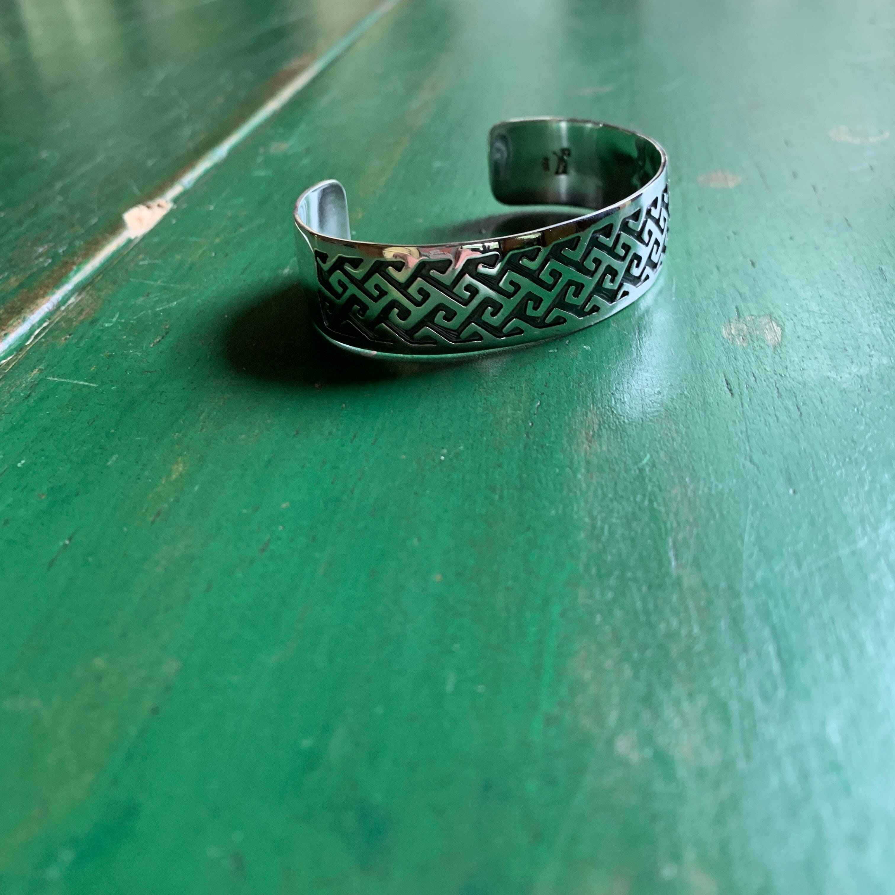 Taxco Mexican Silver Azteca Cuff Bracelet Jewelry Zinnia Folk Arts   