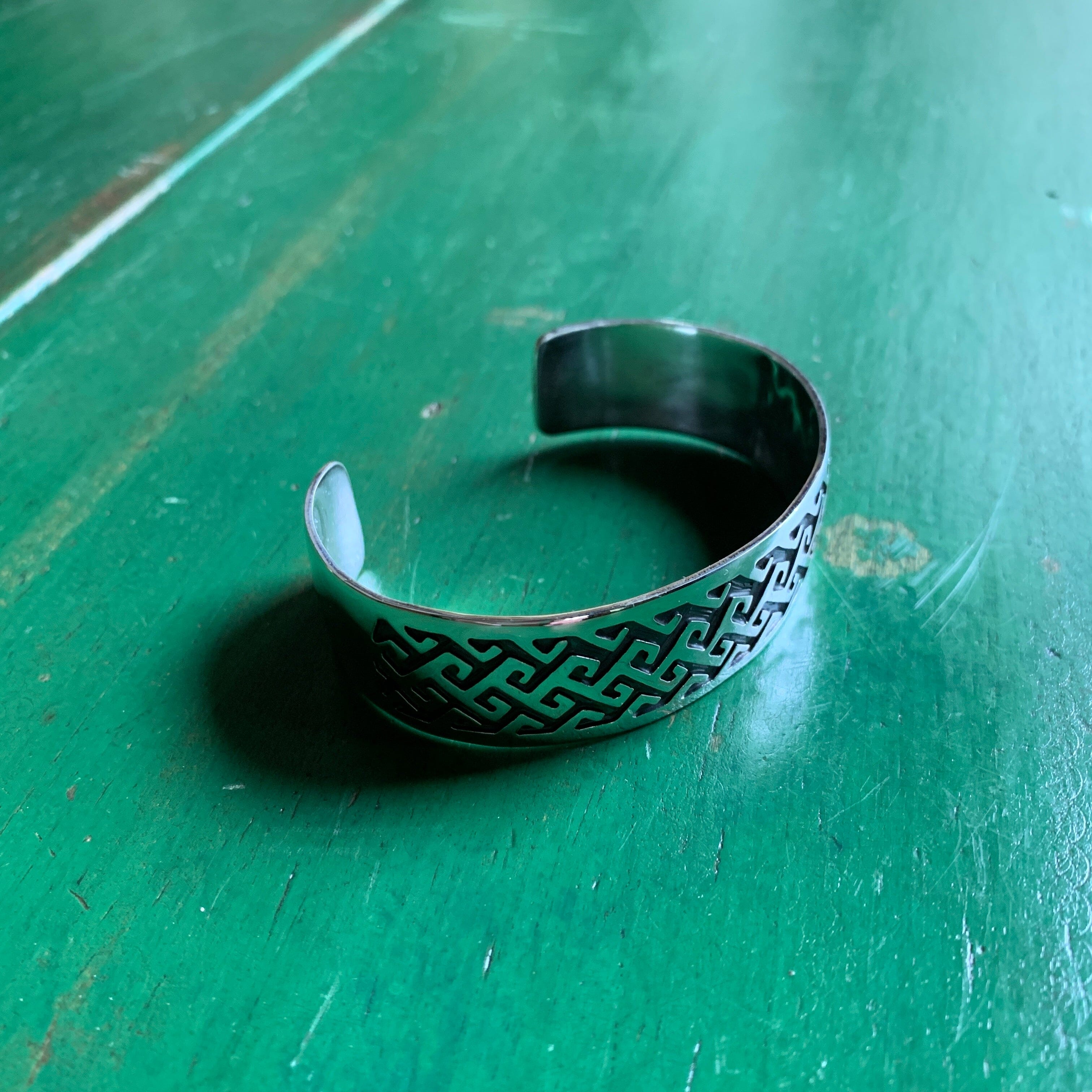 Taxco Mexican Silver Azteca Cuff Bracelet Jewelry Zinnia Folk Arts   