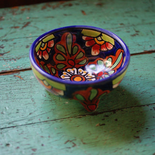 Three-Footed Bowls, Medium Ceramics Zinnia Folk Arts Azul y Rojo  