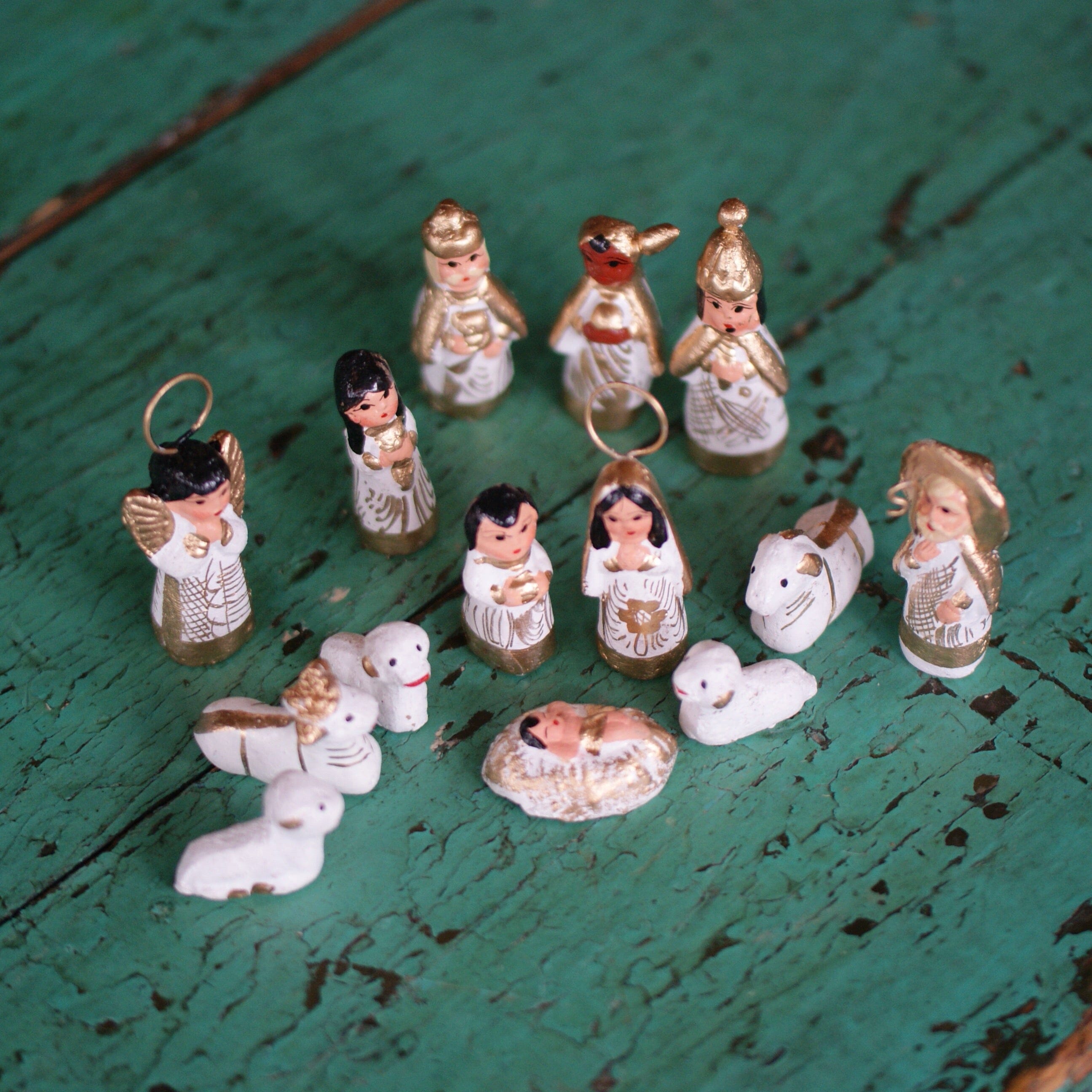 Tonalá 14 Piece Clay Nativity Set, Small Christmas Zinnia Folk Arts   