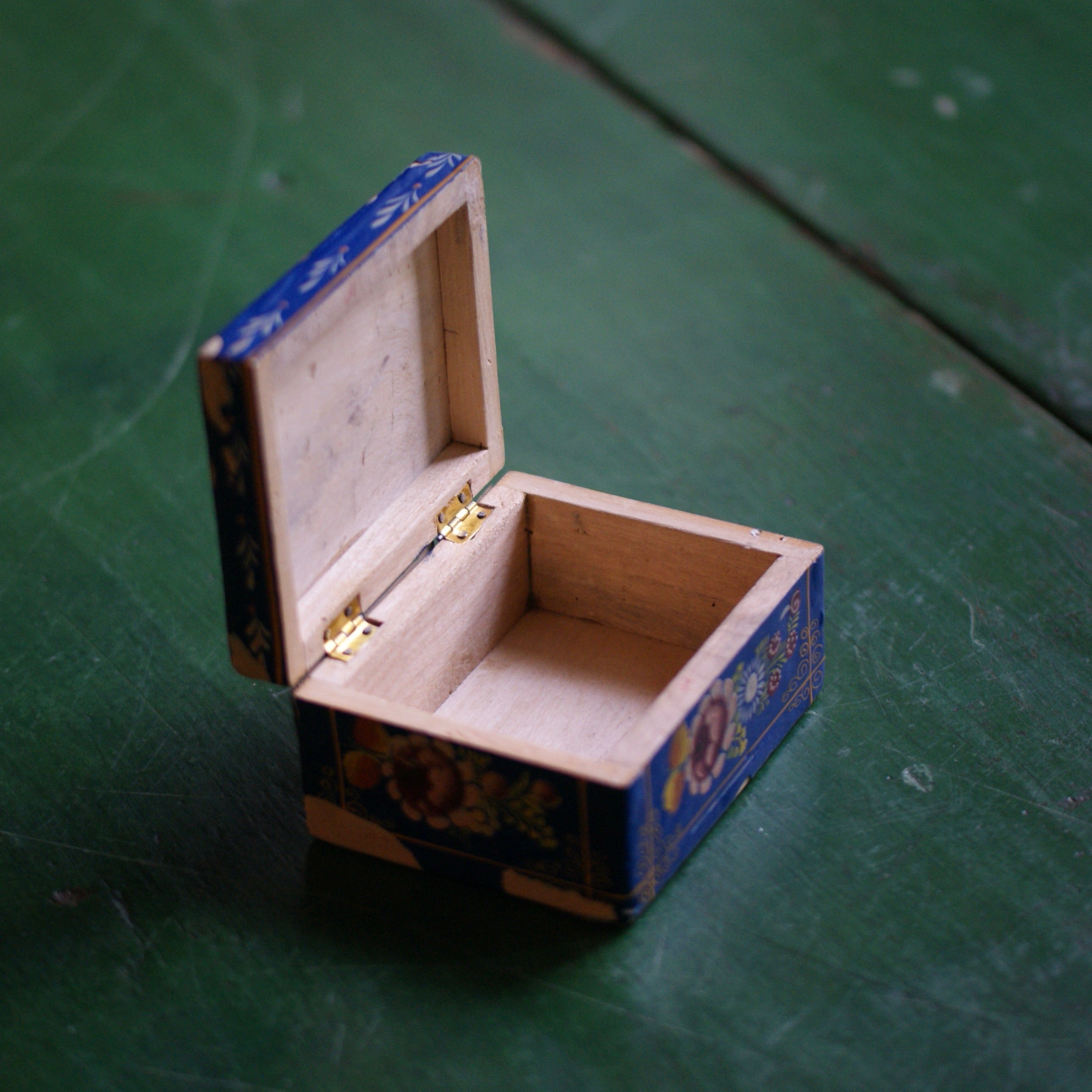 Vintage Lacquer Boxes  Zinnia Folk Arts   