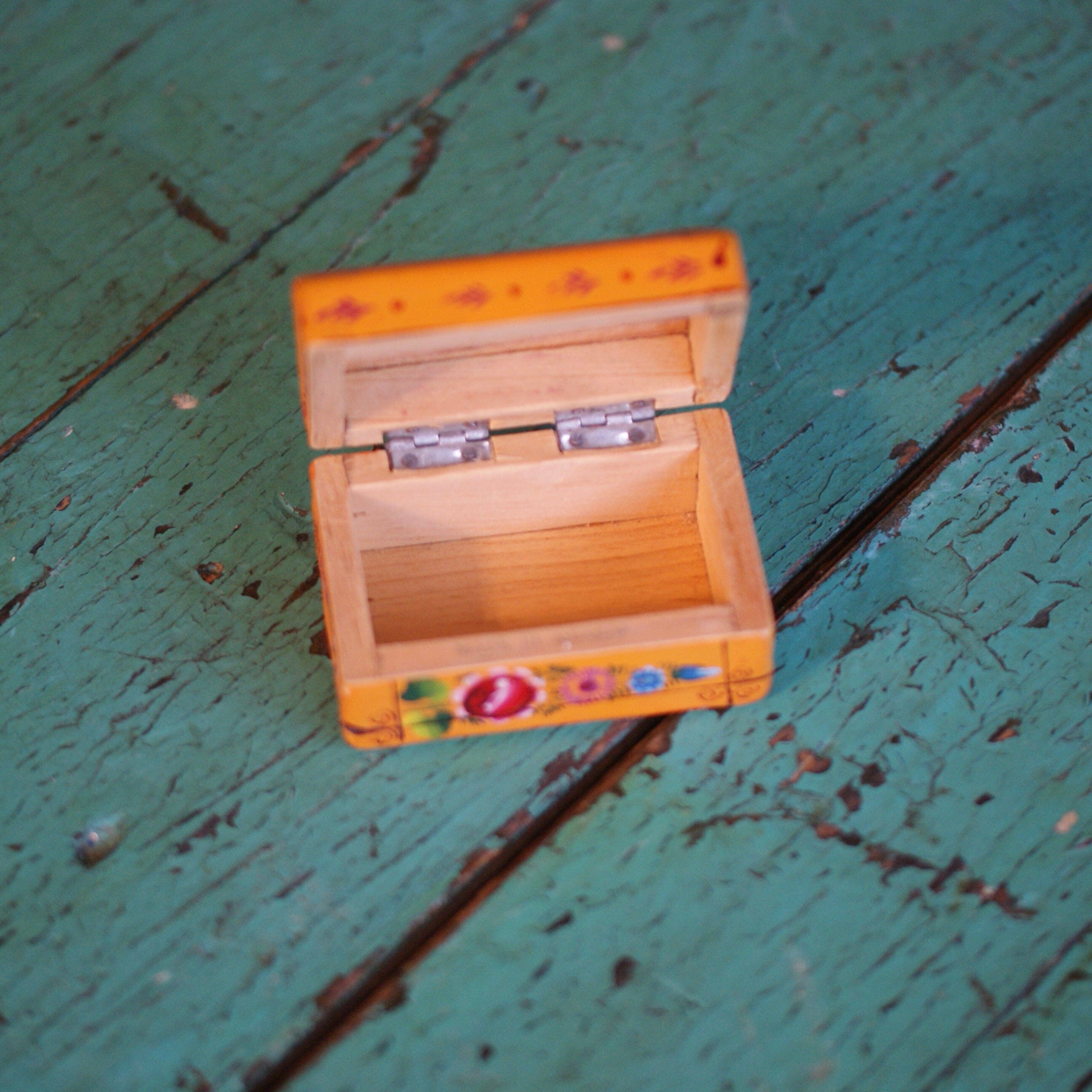 Vintage Lacquer Boxes  Zinnia Folk Arts   
