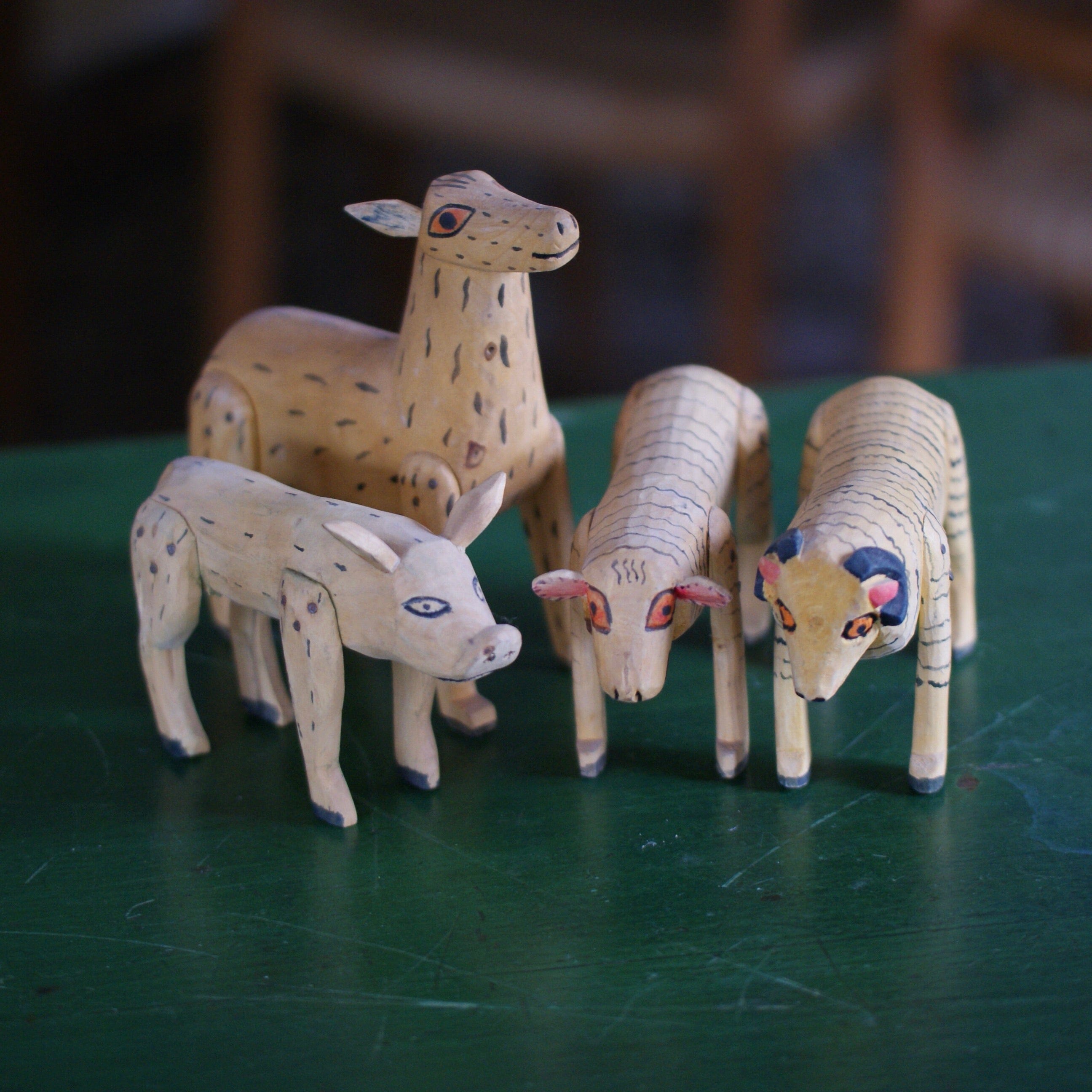 Vintage Oaxaca Animal Wood Carvings, Medium  Zinnia Folk Arts   