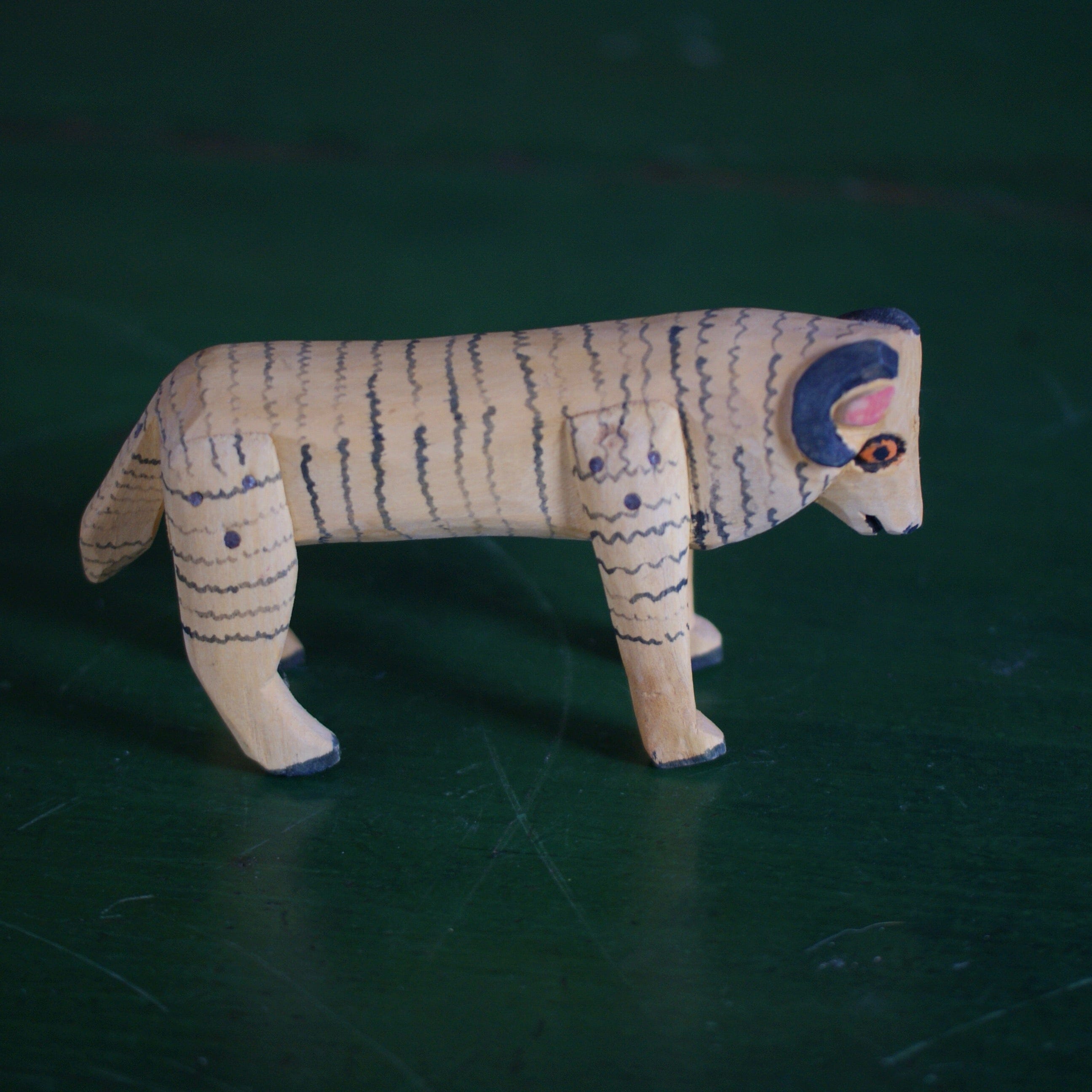 Vintage Oaxaca Animal Wood Carvings, Medium  Zinnia Folk Arts   