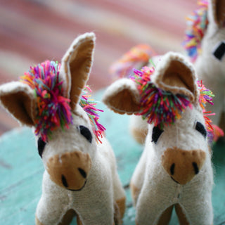 Wool Horses/Burros from Chiapas Whimsical Zinnia Folk Arts White  